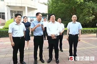 ?啊这？镜报独家：沃克在情人怀孕时，将情人叫成了妻子的名字